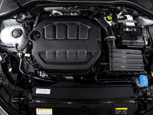 Certified 2025 Audi A3 2.0T Premium Plus w/ Premium Plus Package image 17