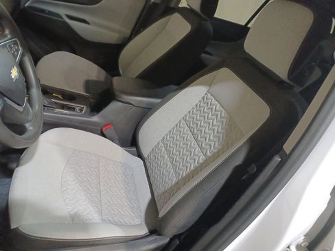 Used 2023 Chevrolet Equinox LS image 13