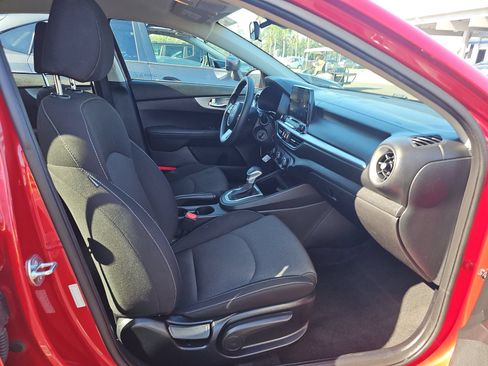 Used 2023 Kia Forte LXS FWD image 14
