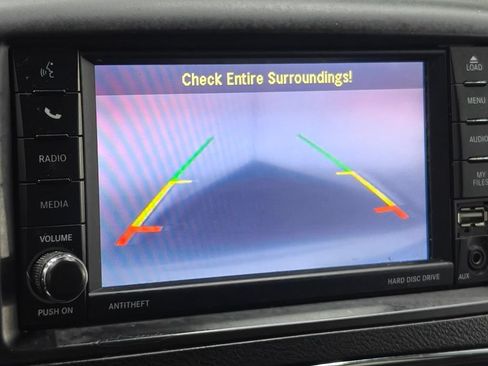 Used 2019 Dodge Grand Caravan SE FWD image 7