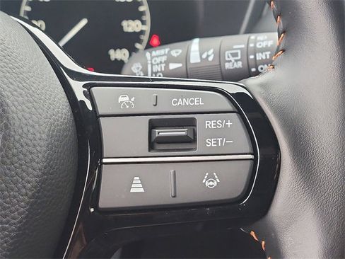 Used 2025 Honda HR-V Sport image 21