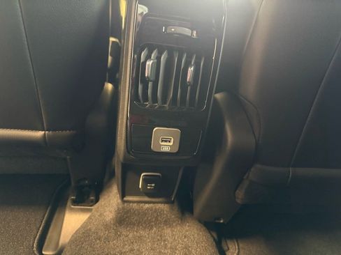 New 2026 Jeep Compass Latitude image 33