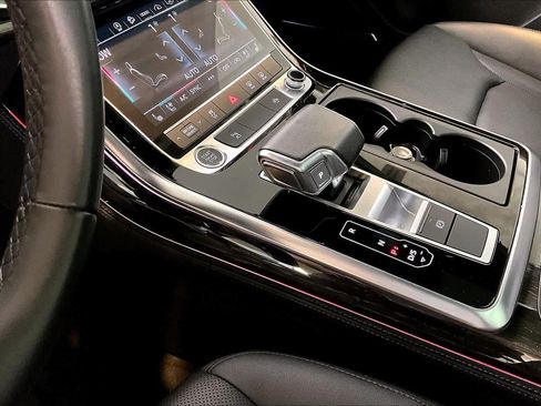 Used 2023 Audi Q7 2.0T Premium Plus AWD/4WD image 17