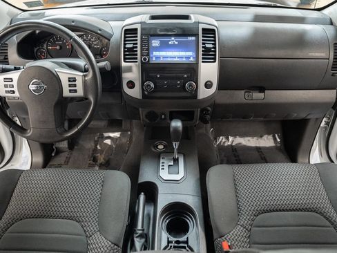 Used 2021 Nissan Frontier SV RWD image 21