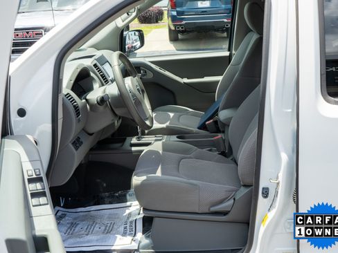 Used 2019 Nissan Frontier SV RWD image 26