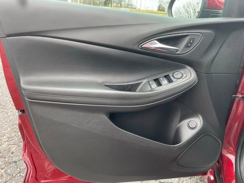 Used 2022 Buick Encore GX Select w/ Experience Buick Package image 10