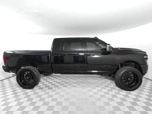 Used 2025 RAM 2500 Laramie w/ Night Edition image 4