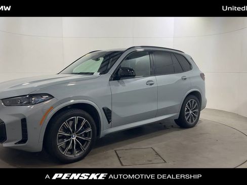 Certified 2025 BMW X5 M60i image 4