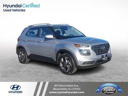 Used 2023 Hyundai Venue SEL w/ Cargo Package