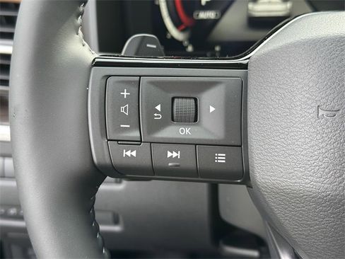 New 2026 Nissan Rogue Platinum image 20