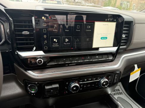 New 2026 GMC Sierra 1500 SLT w/ SLT Premium Package image 32