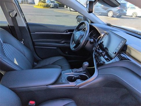 Certified 2024 Toyota Camry SE image 9