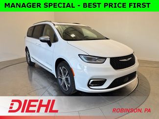 New 2026 Chrysler Pacifica Pinnacle video 1