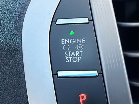 Used 2017 Lincoln MKZ Reserve w/ Technology Package image 36