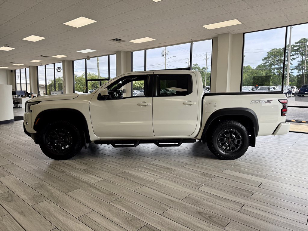 Used 2022 Nissan Frontier Pro-X w/ Pro-X Premium Package RWD image 4