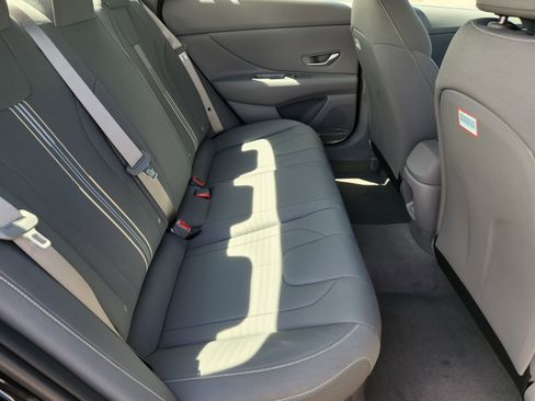 New 2026 Hyundai Elantra Sport FWD image 18