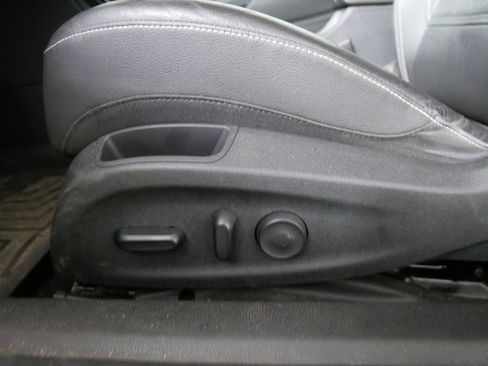 Used 2016 Buick Cascada Premium image 15