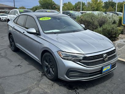 Used 2024 Volkswagen Jetta SE