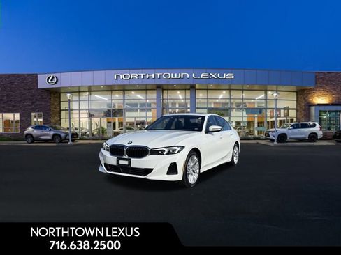 Used 2025 BMW 330i xDrive Sedan image 1