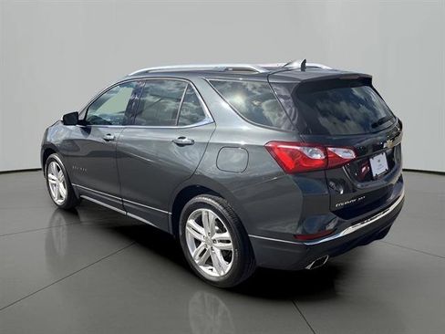 Used 2019 Chevrolet Equinox Premier image 3