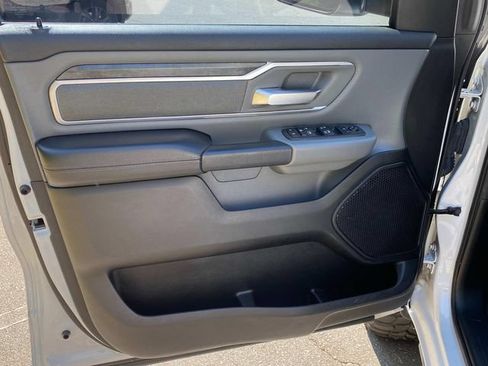 Used 2021 RAM 1500 Big Horn AWD/4WD image 12