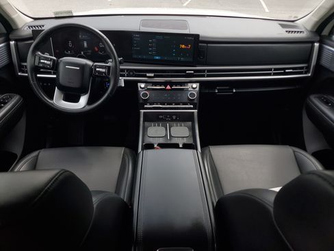 Used 2025 Hyundai Santa Fe SEL FWD image 14