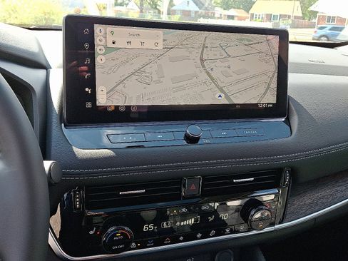 New 2026 Nissan Rogue Platinum w/ Platinum Premium Package image 10