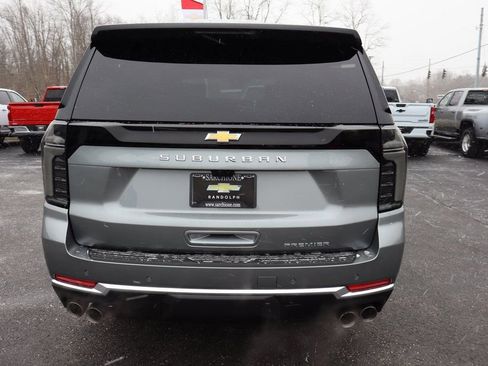 New 2026 Chevrolet Suburban Premier image 33