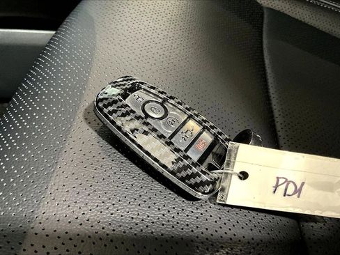 Used 2024 Ford F150 Lariat image 11