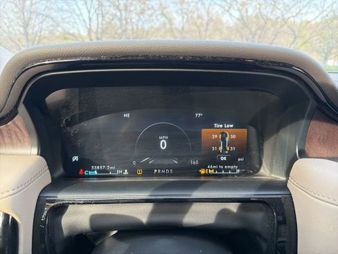 Certified 2023 Lincoln Nautilus Reserve w/ Equipment Group 201A image 14