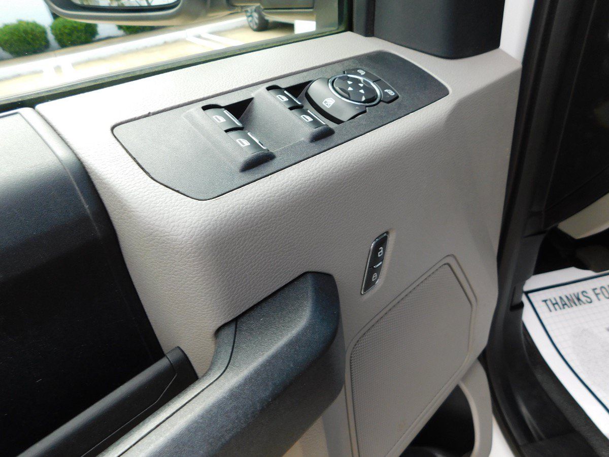 Used 2018 Ford F250 XL w/ Power Equipment Group RWD image 21