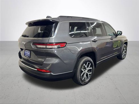 Used 2024 Jeep Grand Cherokee L Limited w/ Luxury Tech Group II image 7
