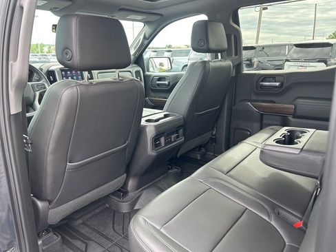 Used 2019 Chevrolet Silverado 1500 LT Trail Boss AWD/4WD image 45