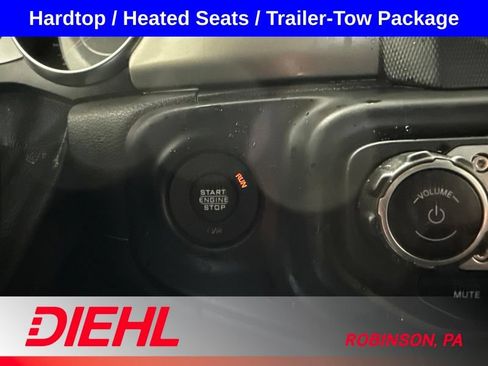 Used 2020 Jeep Gladiator Sport w/ Quick Order Package 24S AWD/4WD image 26