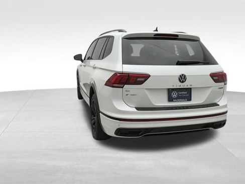 Certified 2024 Volkswagen Tiguan SE R-Line AWD/4WD image 8