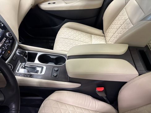 Used 2024 Nissan Murano Platinum w/ Cargo Package image 23