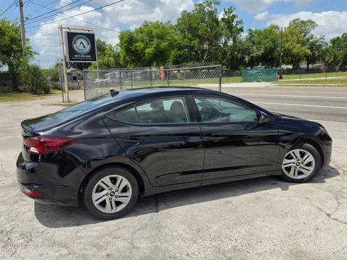 Used 2020 Hyundai Elantra SEL FWD image 6
