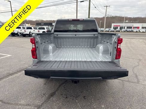 Used 2024 Chevrolet Silverado 1500 LT AWD/4WD image 9