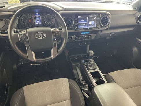 Used 2023 Toyota Tacoma TRD Off-Road image 22