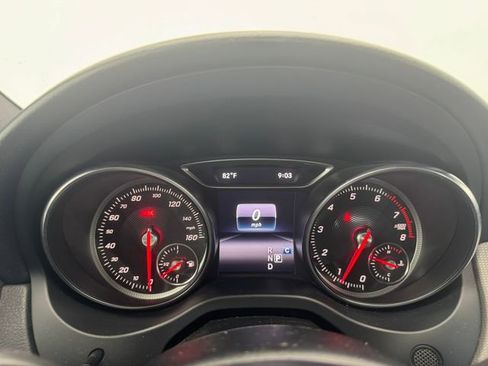 Used 2018 Mercedes-Benz CLA 250 image 2