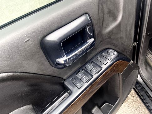 Used 2014 GMC Sierra 1500 SLE w/ SLE Value Package image 11