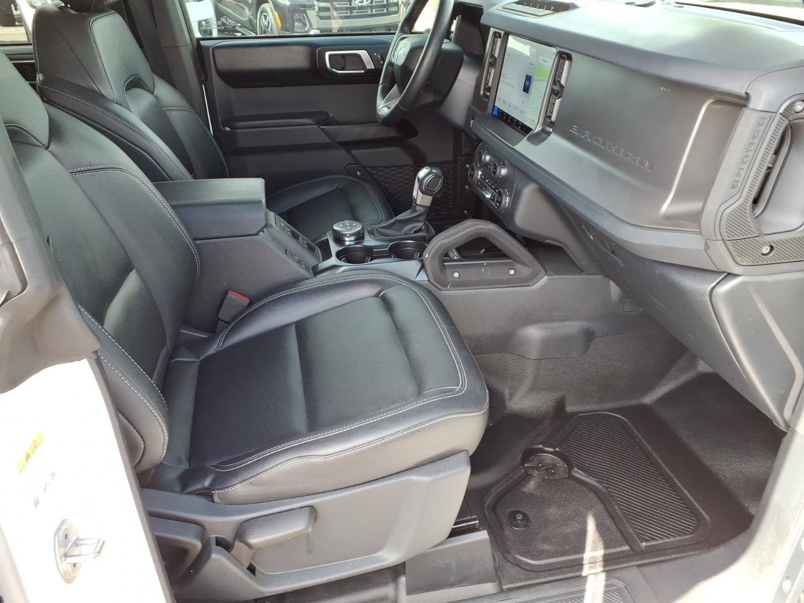 Certified 2025 Ford Bronco Badlands AWD/4WD image 11