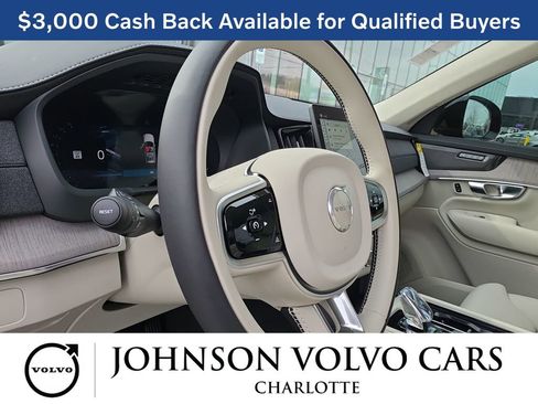 New 2026 Volvo XC90 B6 Ultra w/ Lounge Package image 18