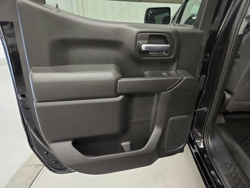 Used 2022 Chevrolet Silverado 1500 Custom w/ LPO, Dark Essentials Package image 31