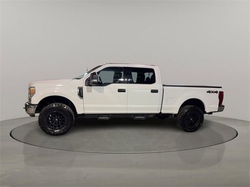 Used 2020 Ford F250 XLT w/ XLT Value Package image 4