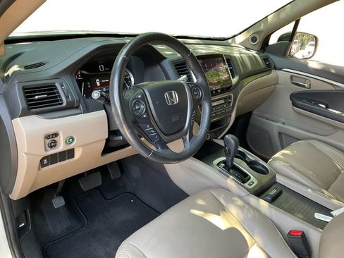 Used 2017 Honda Pilot EX-L image 18