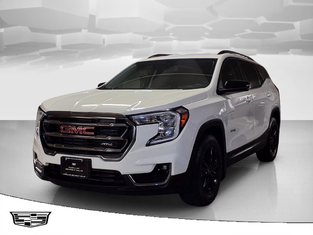Used 2023 GMC Terrain AT4 AWD/4WD image 1