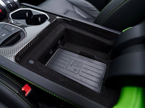 Used 2022 Lamborghini Urus image 74