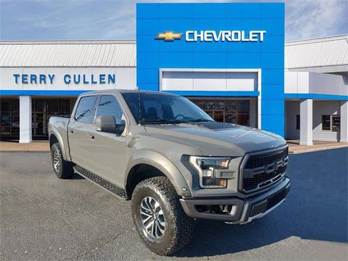 Used 2020 Ford F150 Raptor w/ Equipment Group 802A Luxury image 1