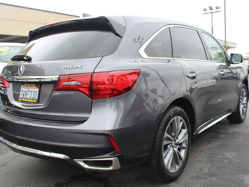 Used 2017 Acura MDX FWD w/ Tech & Entertainment image 7
